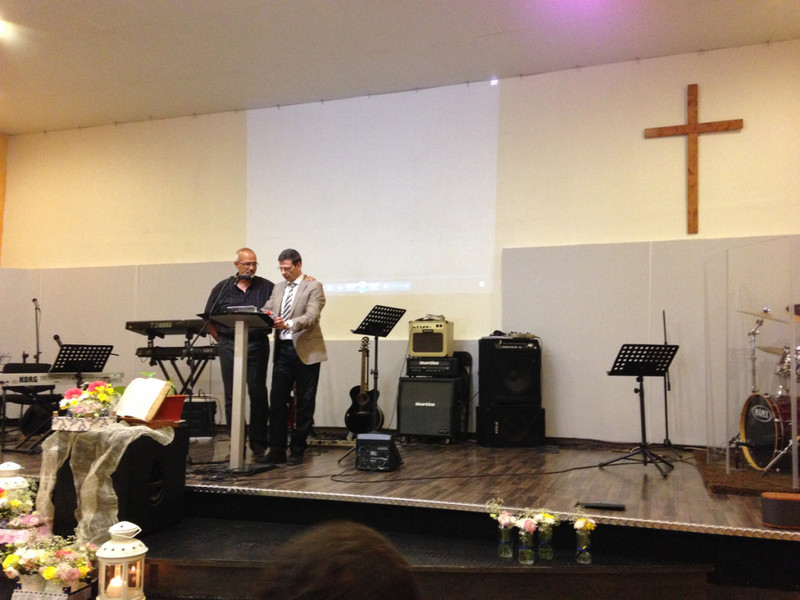 Predicación en la iglesia Renacer de Málaga